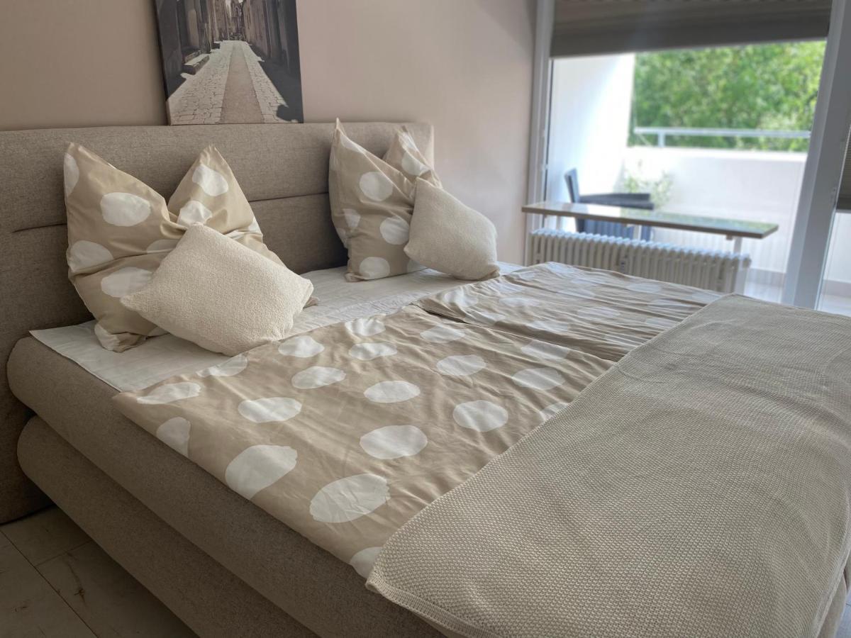 Zentrales Privatapartment Bad Homburg vor der Hoehe Luaran gambar