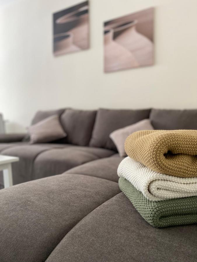 Zentrales Privatapartment Bad Homburg vor der Hoehe Luaran gambar