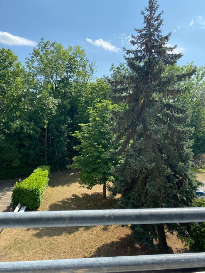 Zentrales Privatapartment Bad Homburg vor der Hoehe Luaran gambar