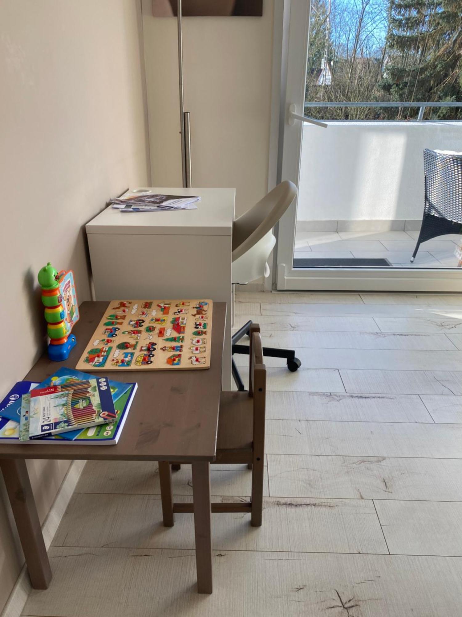 Zentrales Privatapartment Bad Homburg vor der Hoehe Luaran gambar